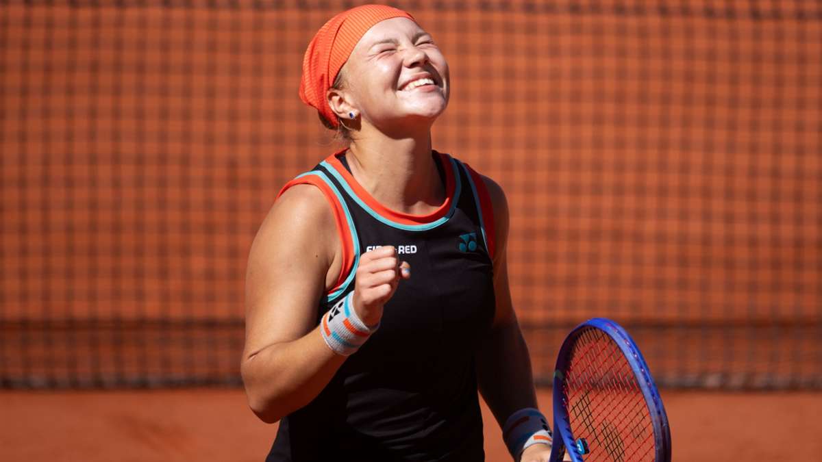 French Open: Keys falls short against Shnaider in the last 16