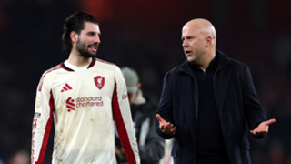 Slot guarantees strong Liverpool squad to face Barnsley