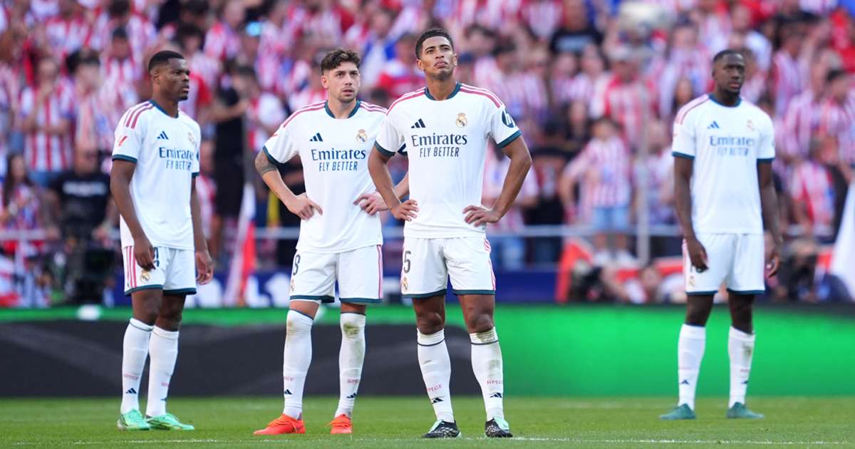 Real Madrid players during the derby defeat to Atletico Madrid