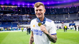 Toni Kroos shows off his Champions League medal after the Paris final