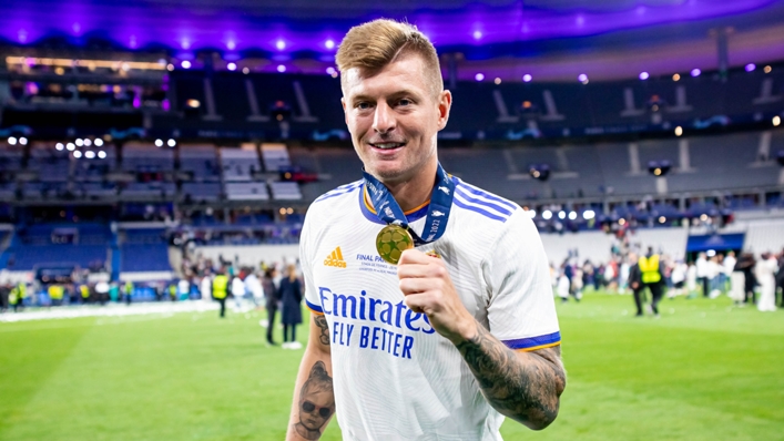 Toni Kroos shows off his Champions League medal after the Paris final