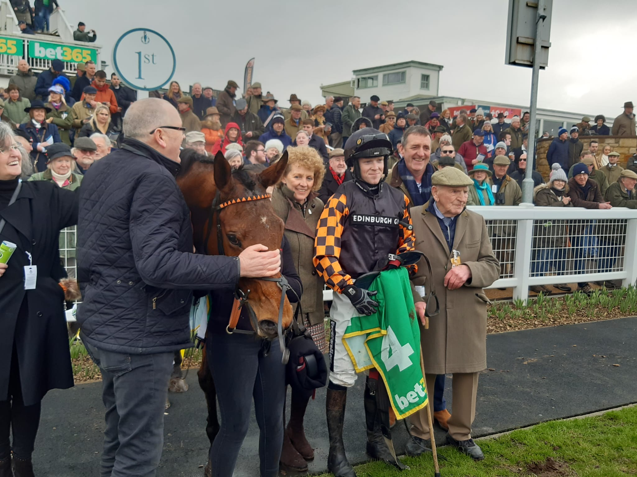 Serious Operator with winning connections