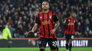 Bournemouth 2-2 Manchester United: Kroupi snatches draw in chaotic second half