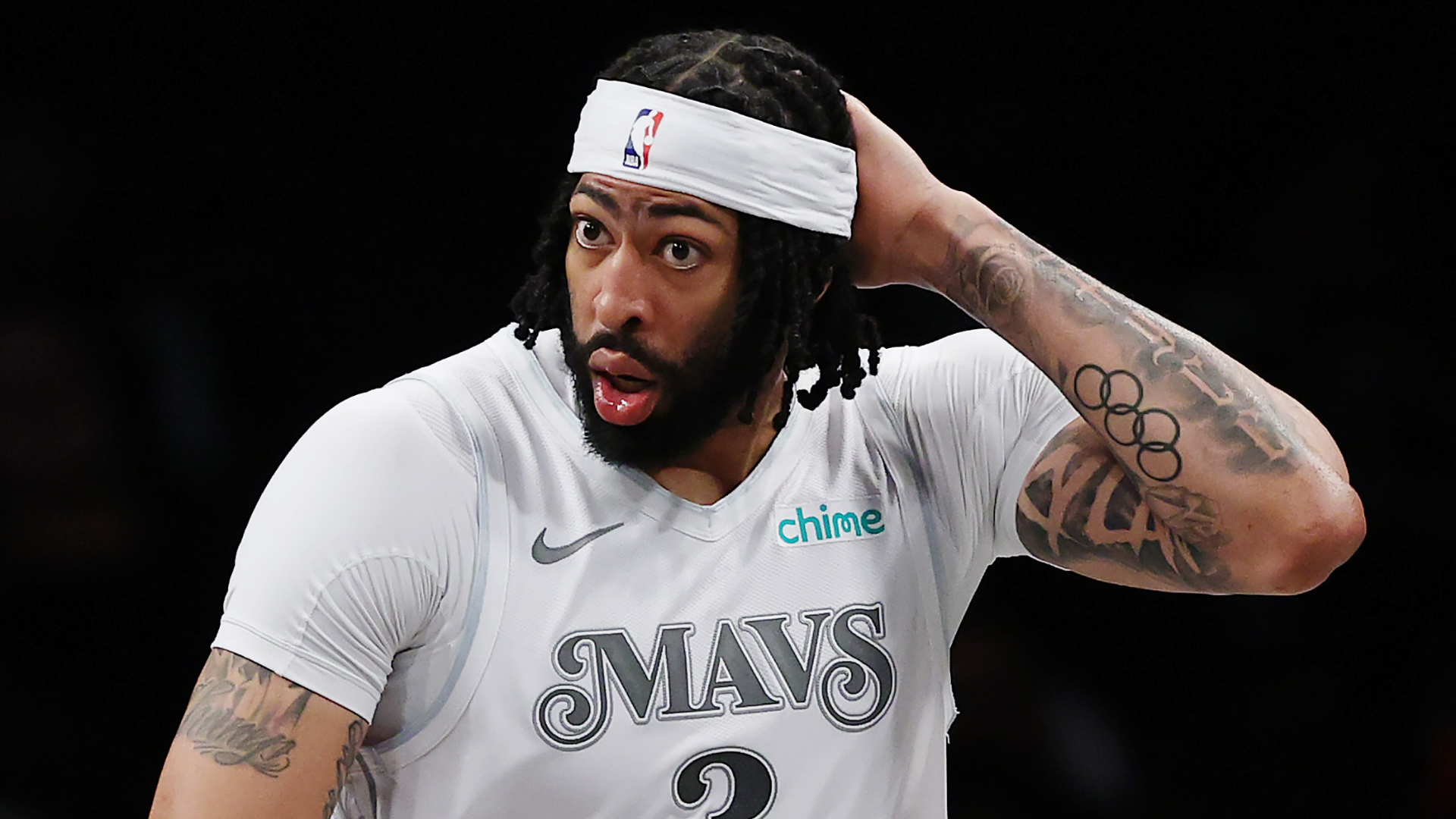 Davis had 'no doubt' about return to aid injury-stricken Mavs