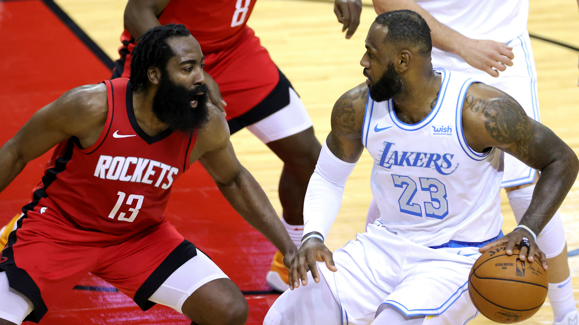 Davis stars as LeBron's Lakers roll on, Kawhi reaches NBA milestone