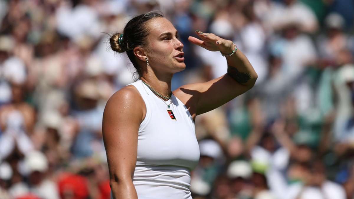 Wimbledon: No trouble for top seed Sabalenka