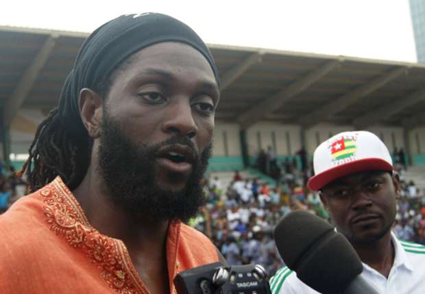 emmanueladebayor-cropped_gnnp0x7ka0c817nfgt6wbd8gi.jpg