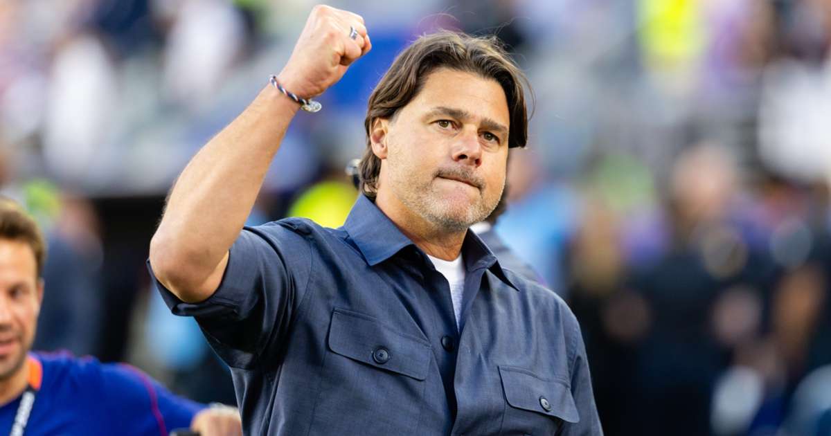 Mauricio Pochettino during USMNT training session
