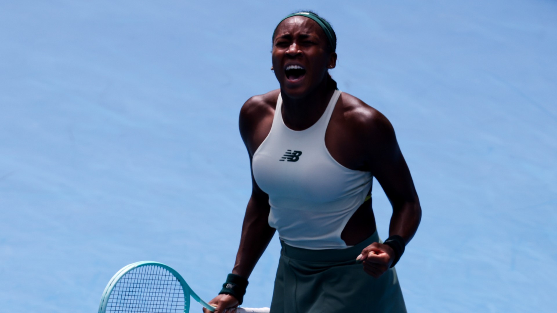 Australian Open: Gauff hits back to better Bencic