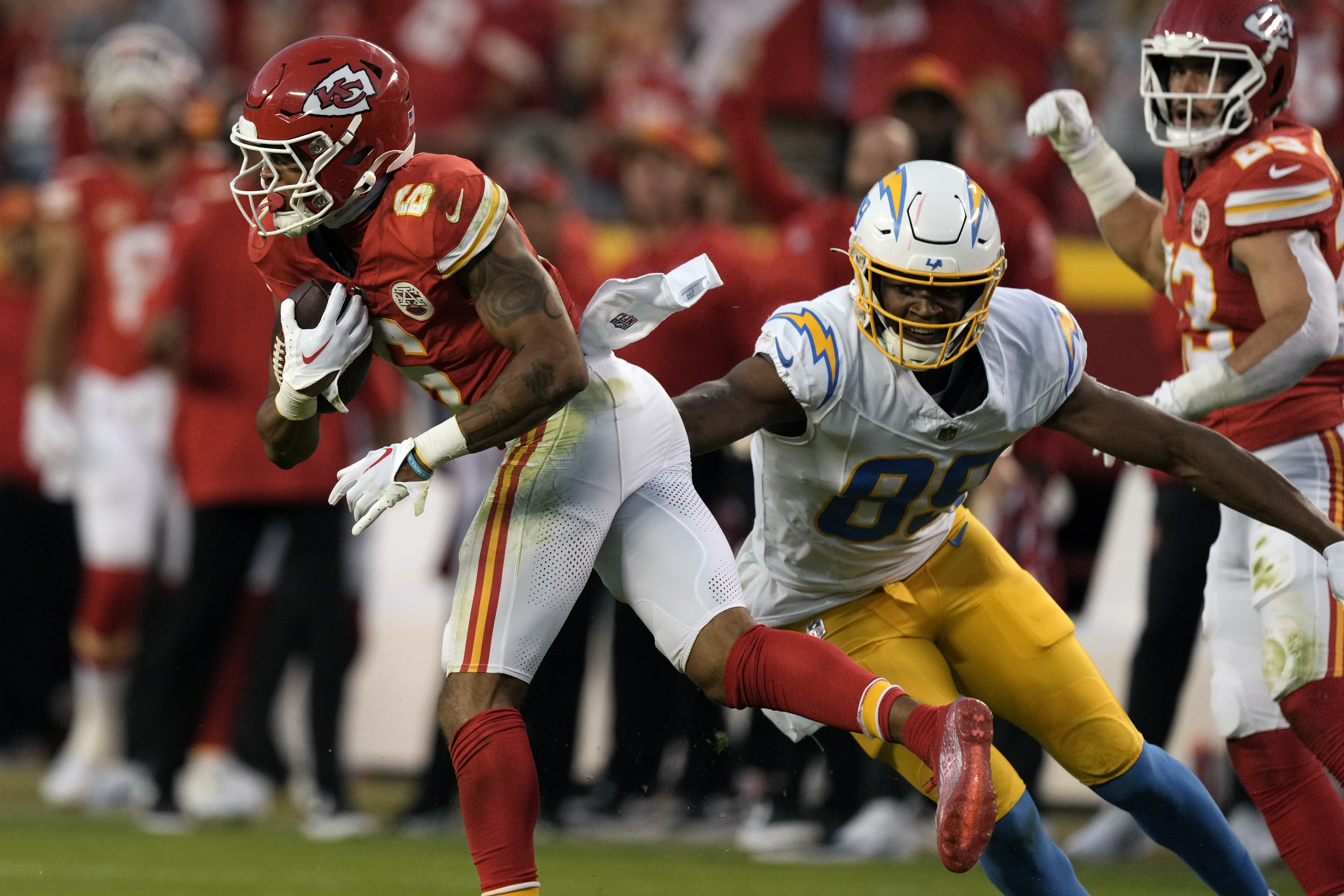 Chargers Chiefs Football