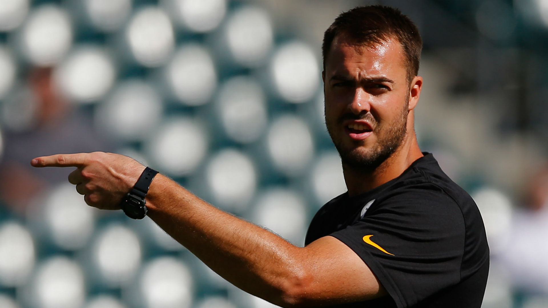 Former Steelers backup Landry Jones is first QB to sign with XFL