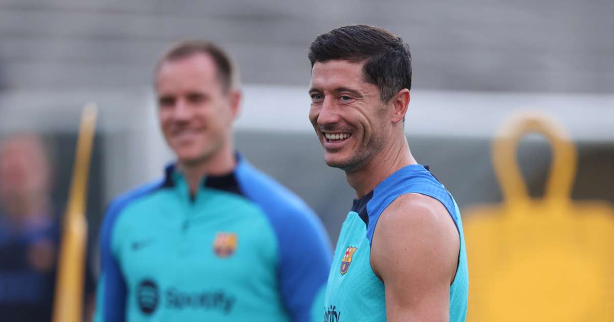 Robert Lewandowski has his eyes on - UEFA Champions League