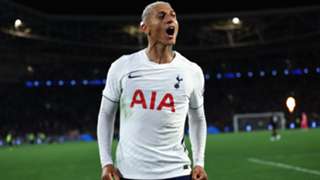 De Zerbi: It's not easy to find another striker like Richarlison