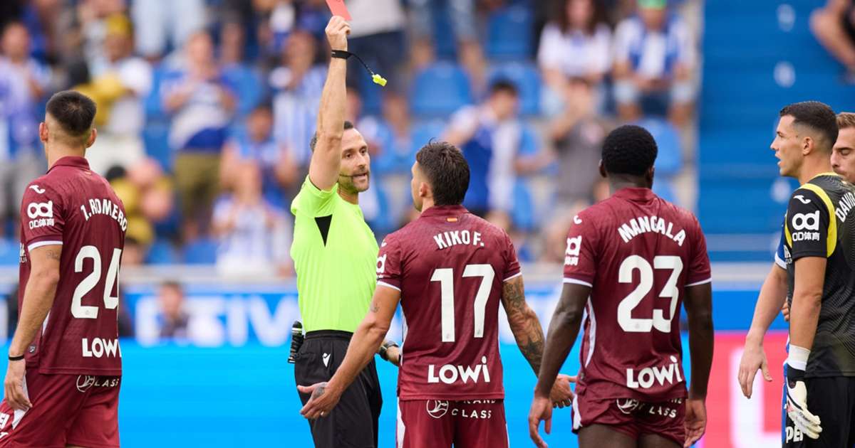 Alaves thrash 10-man Getafe 3-0 as Mariano Diaz stars in LaLiga opener