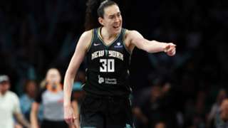 Liberty star Stewart returns from bone bruise