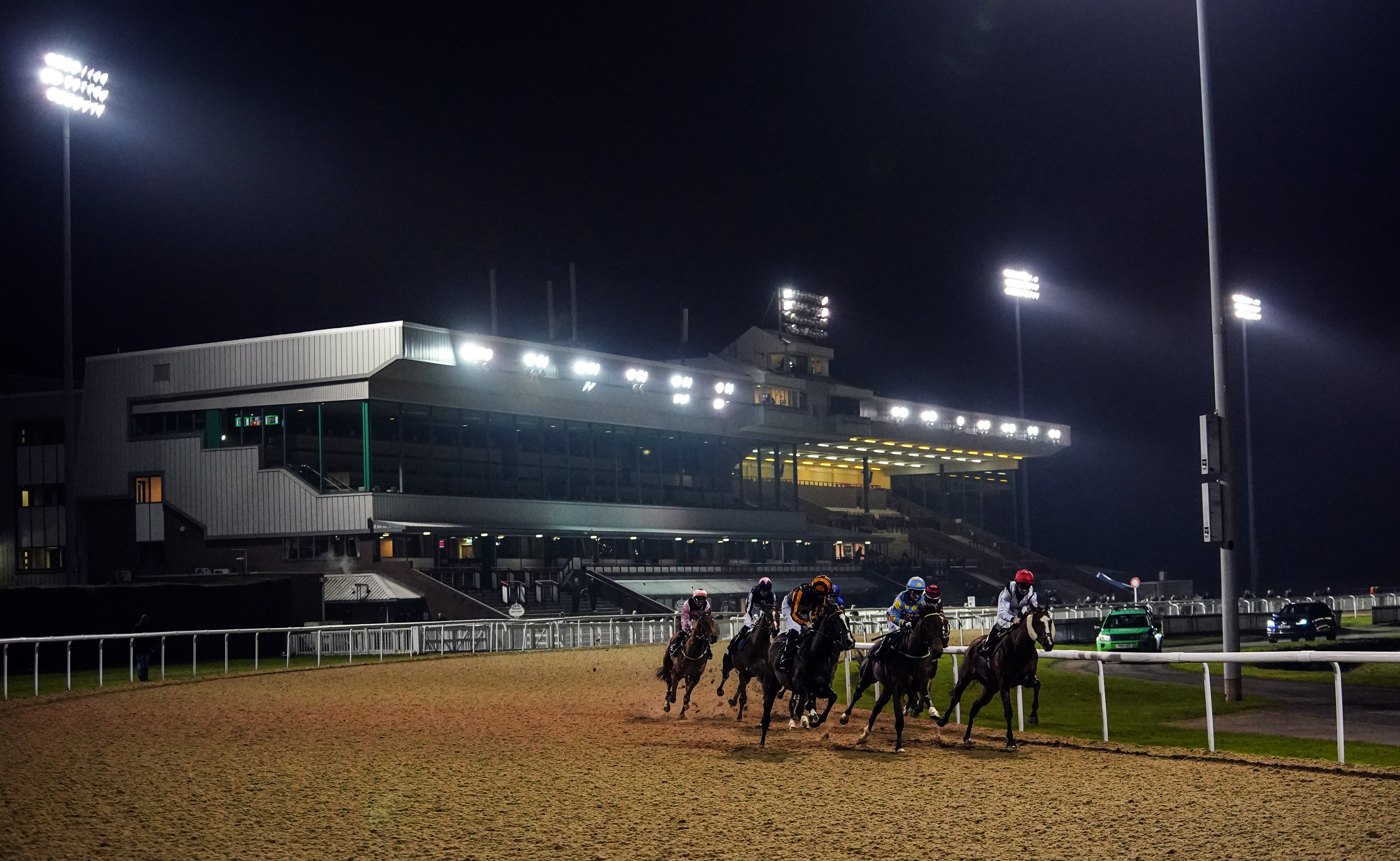 Wolverhampton hosted the first Sunday evening floodlit meeting