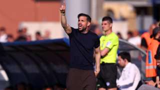 Fabregas in no rush to leave Como for Premier League job