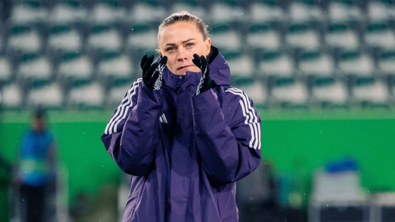 Man Utd must learn from their mistakes after Wolfsburg loss, claims Rolfo