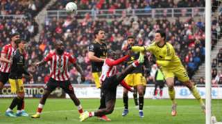 Sunderland 0-0 Manchester United: Hosts held at bay despite dominant display