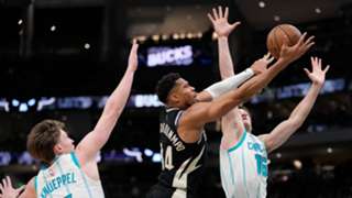 NBA: Antetokounmpo's late dunk lifts Bucks over Hornets