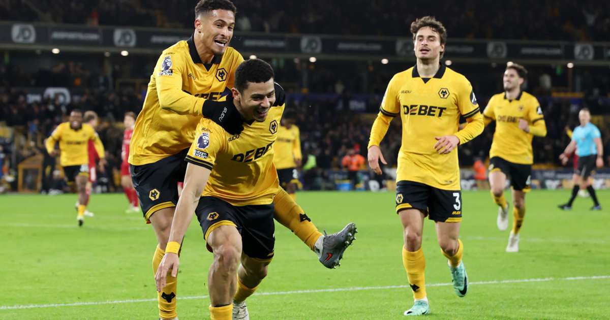 Wolves 2-1 Liverpool: Andre the hero as Edwards' men cause back-to-back  upsets