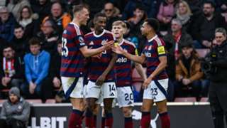 Southampton 1-3 Newcastle United: Isak makes history for Howe's side with double