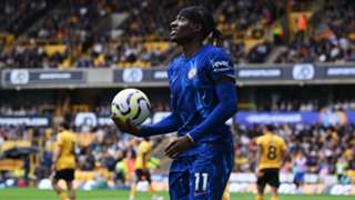 Wolves 2-6 Chelsea: Madueke hat-trick earns Maresca first league win