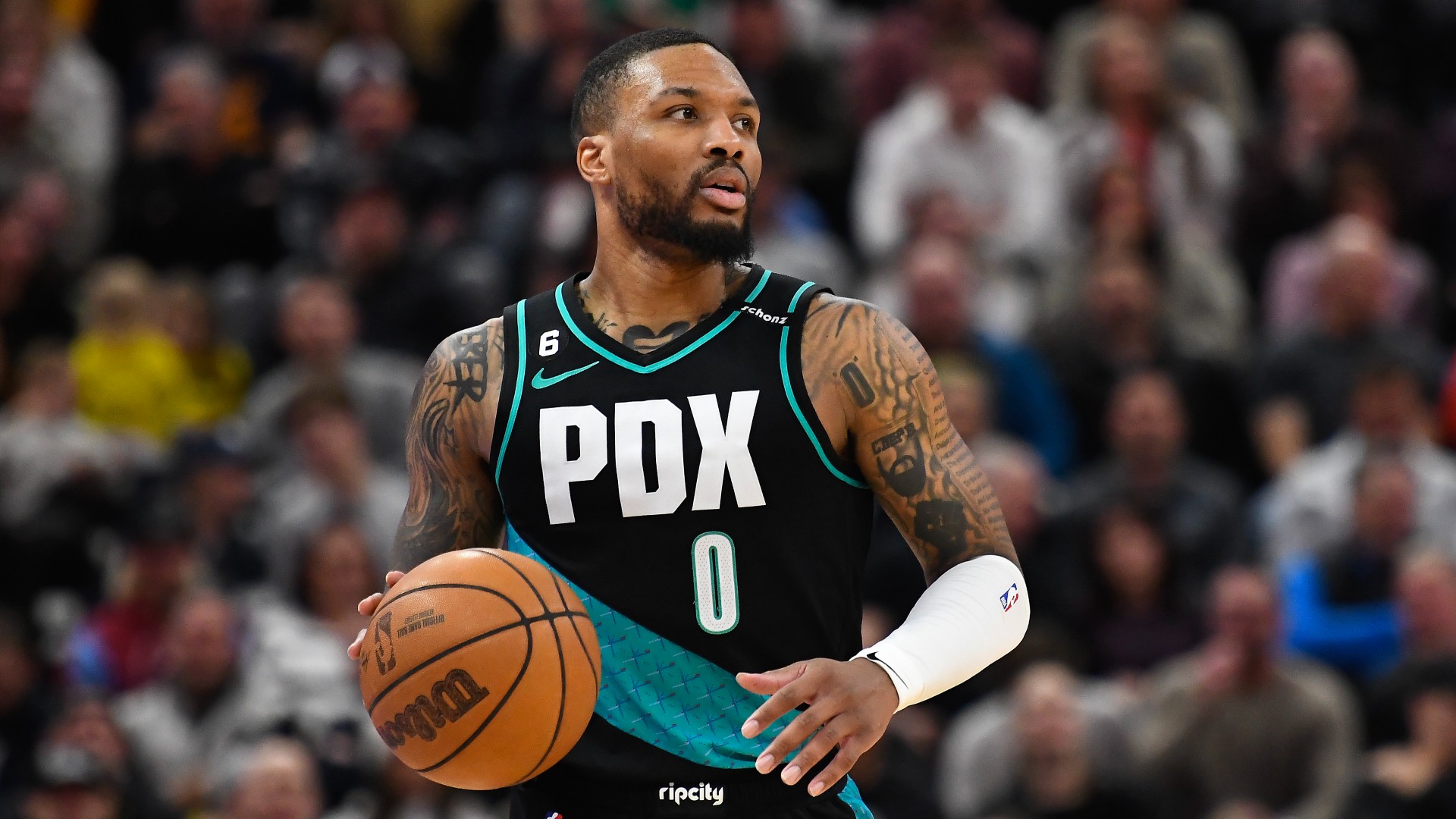 Milwaukee Bucks trade for All-Star Damian Lillard