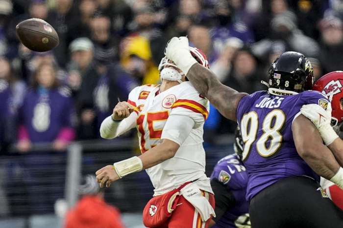 San Francisco 49ers overturn 17-point deficit to book Super Bowl trip