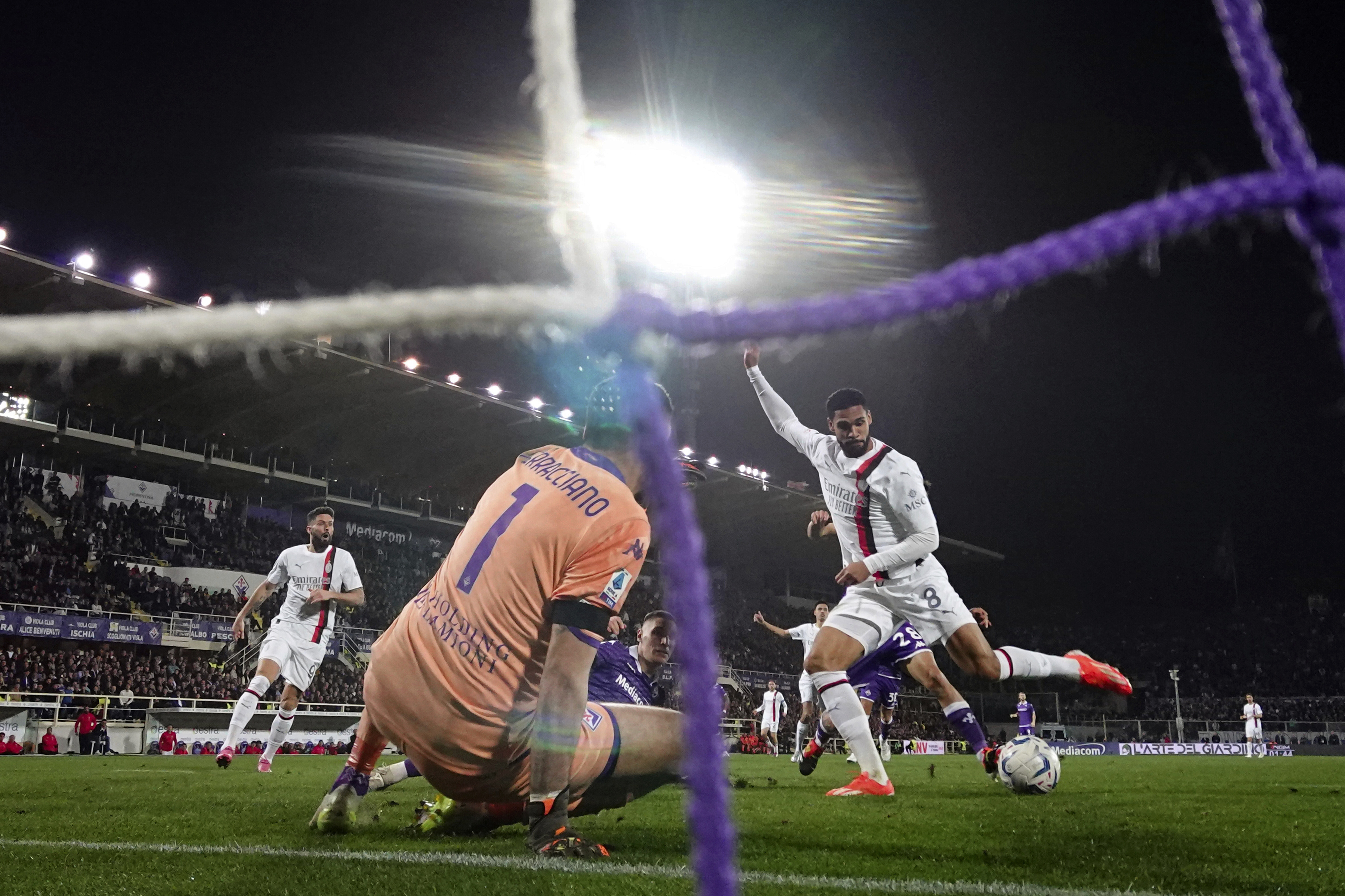 Fiorentina v AC Milan