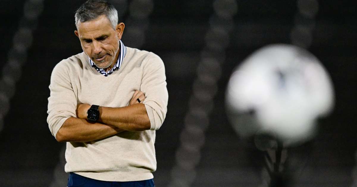 Real Salt Lake head coach Pablo Mastroeni on the touchline
