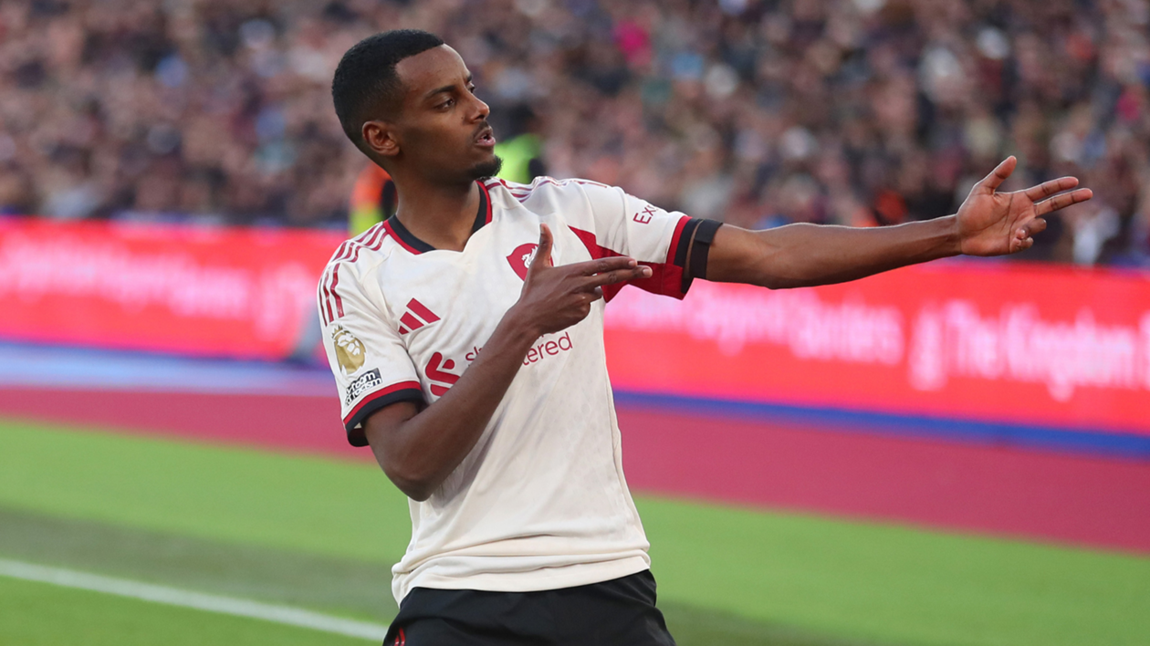 West Ham 0-2 Liverpool: Relief for Isak and Slot as losing run ends