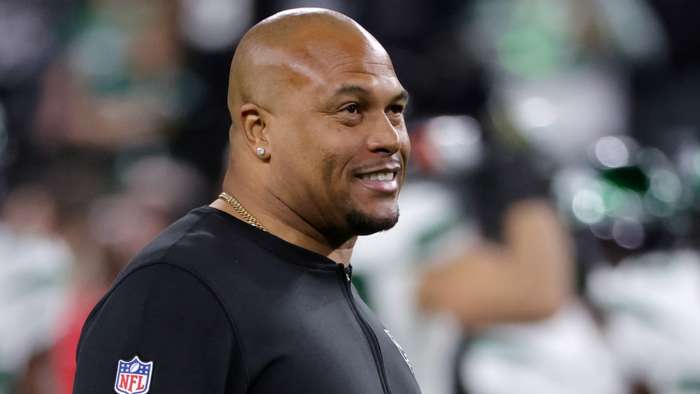 Raiders have rediscovered 'swagger' since replacing McDaniels with Pierce, says Harmon