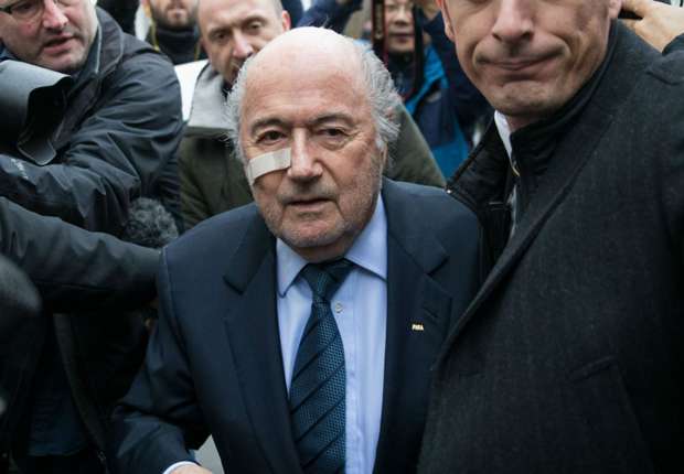 seppblatter-cropped_17ehqtmzoj3h5zlq1mqoju925.jpg