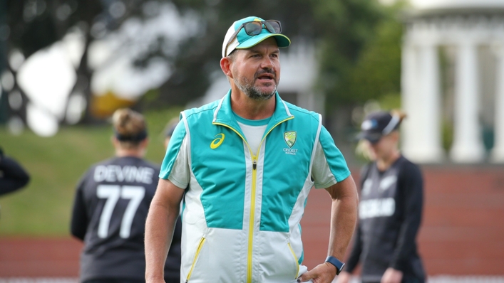 Matthew Mott will leave his role with Australia women's team to coach England's limited-overs side
