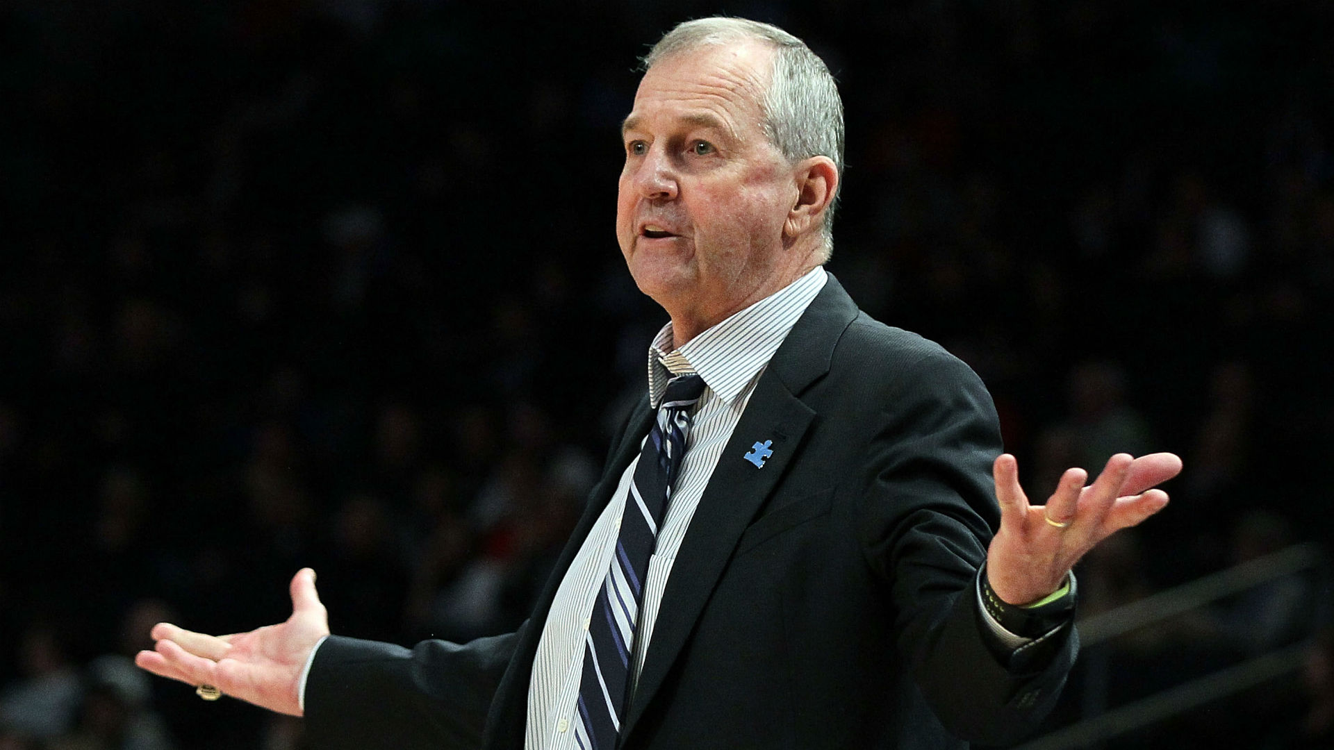 hall-of-fame-coach-jim-calhoun-named-in-sex-discrimination-lawsuit