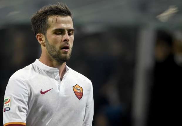 miralem-pjanic-cropped_stfq5zn96ac41d15s5nvu7ej2.jpg