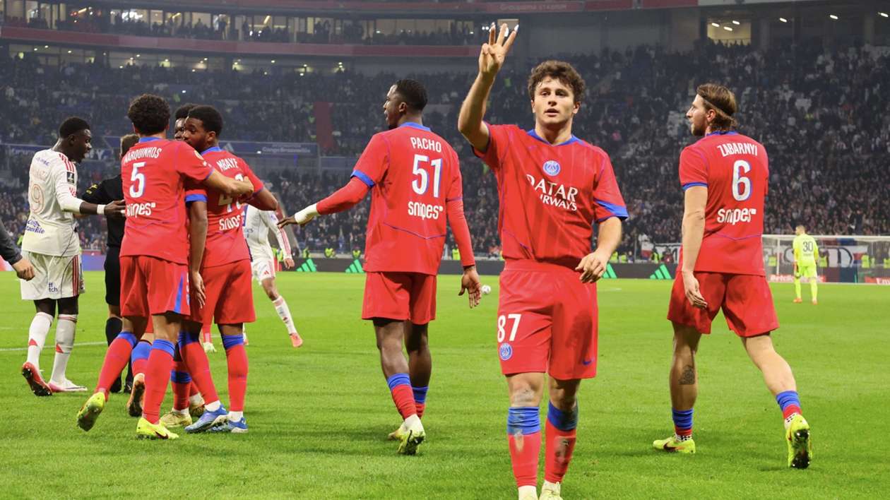 PSG 'can't relax' in Ligue 1 title race, insists matchwinner Neves
