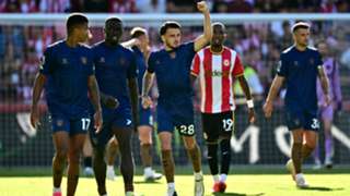 Le Bris sees postives after Sunderland rescue a point against Brentford