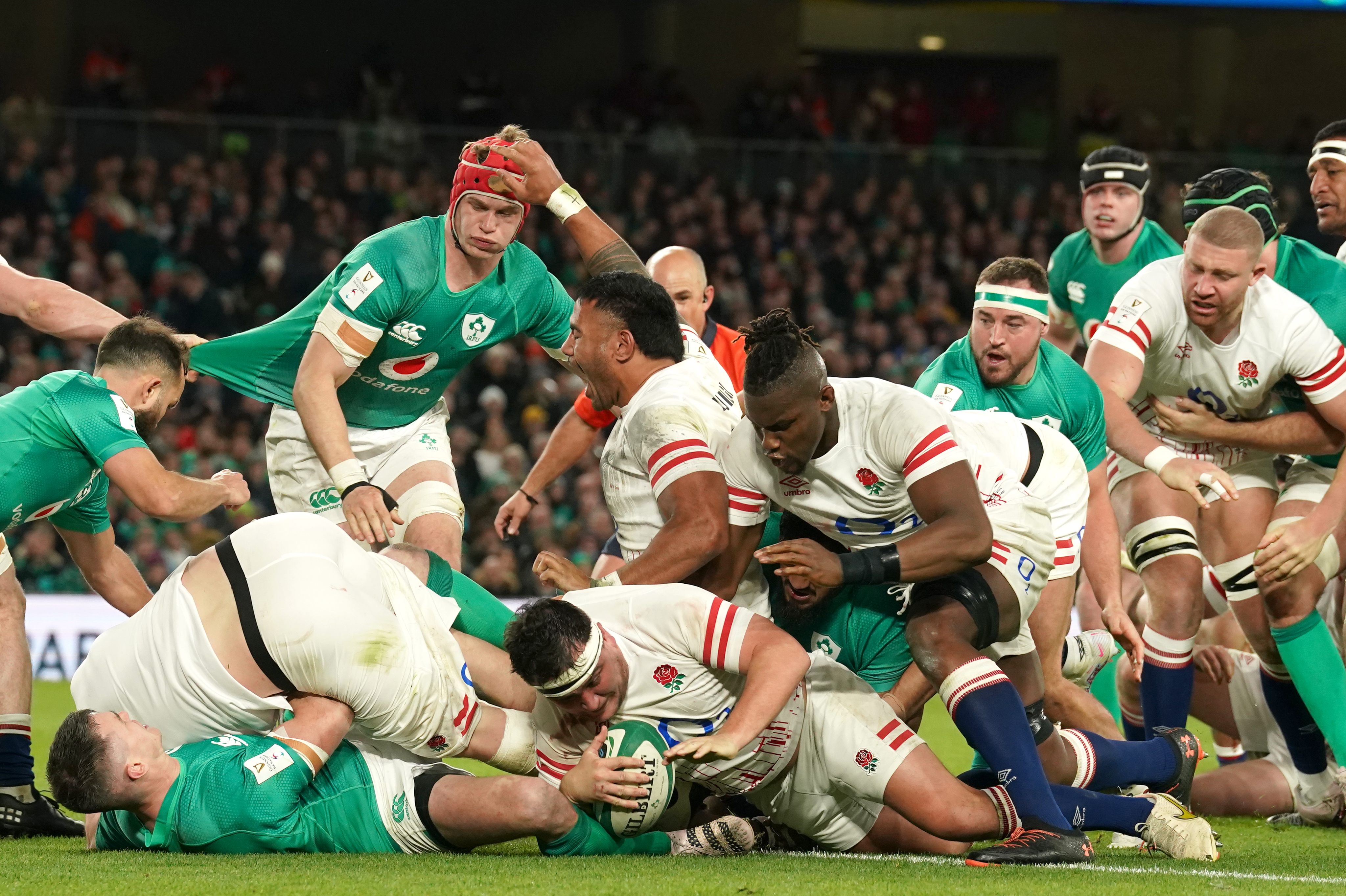 Jamie George scores a try in Ireland during last year's Six Nations