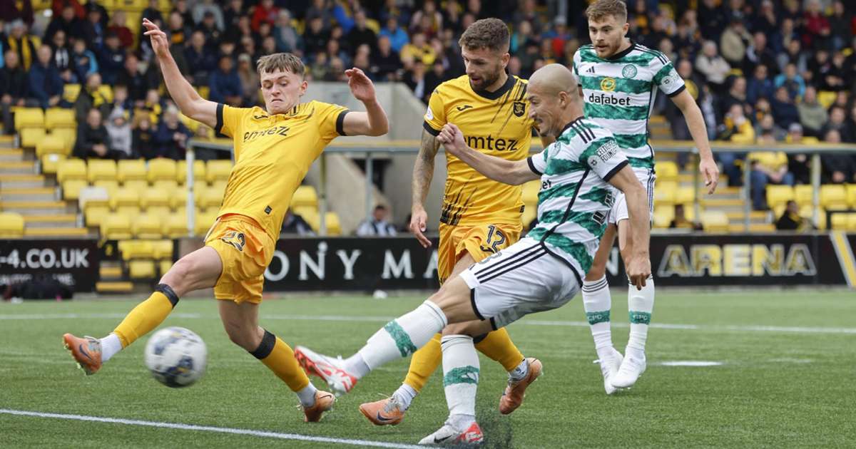 Alistair Johnston hails 'machine' Daizen Maeda after Celtic's win at  Livingston