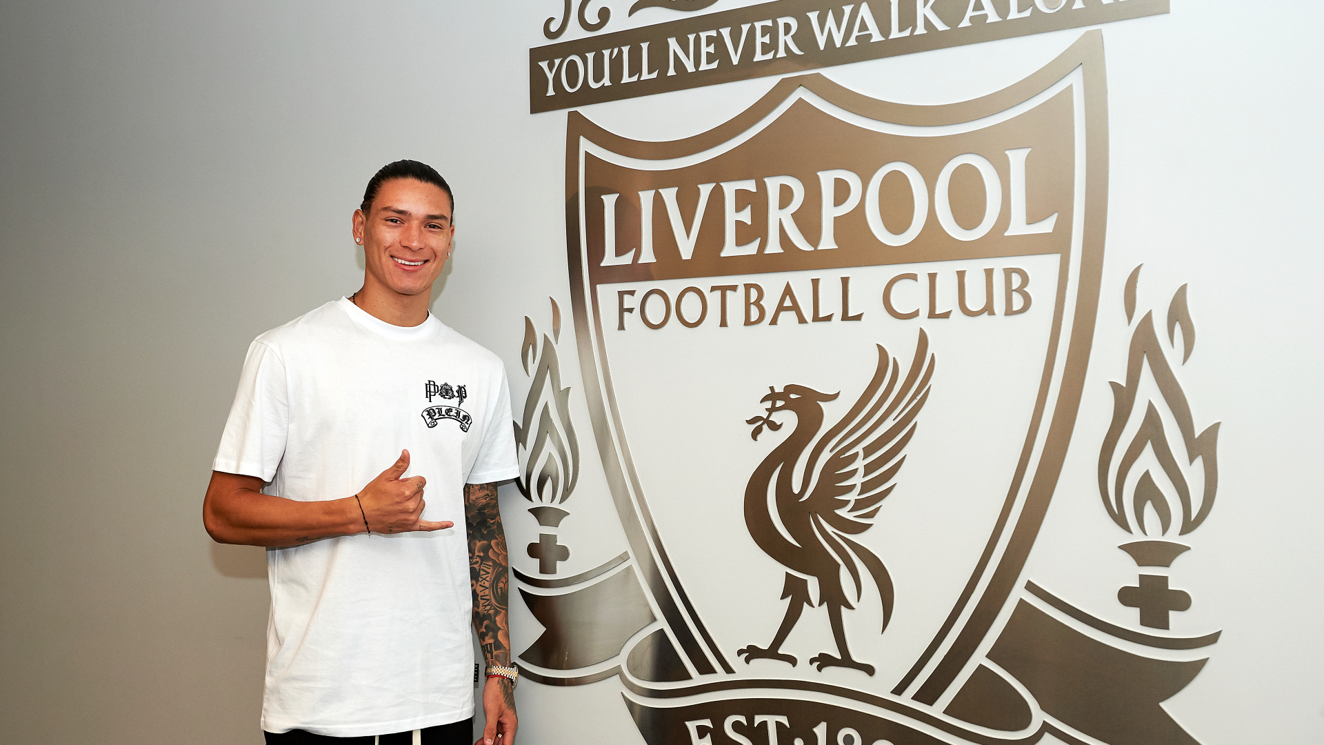 Nunez can be like Torres but 'faster' for Liverpool, says former Almeria coach
