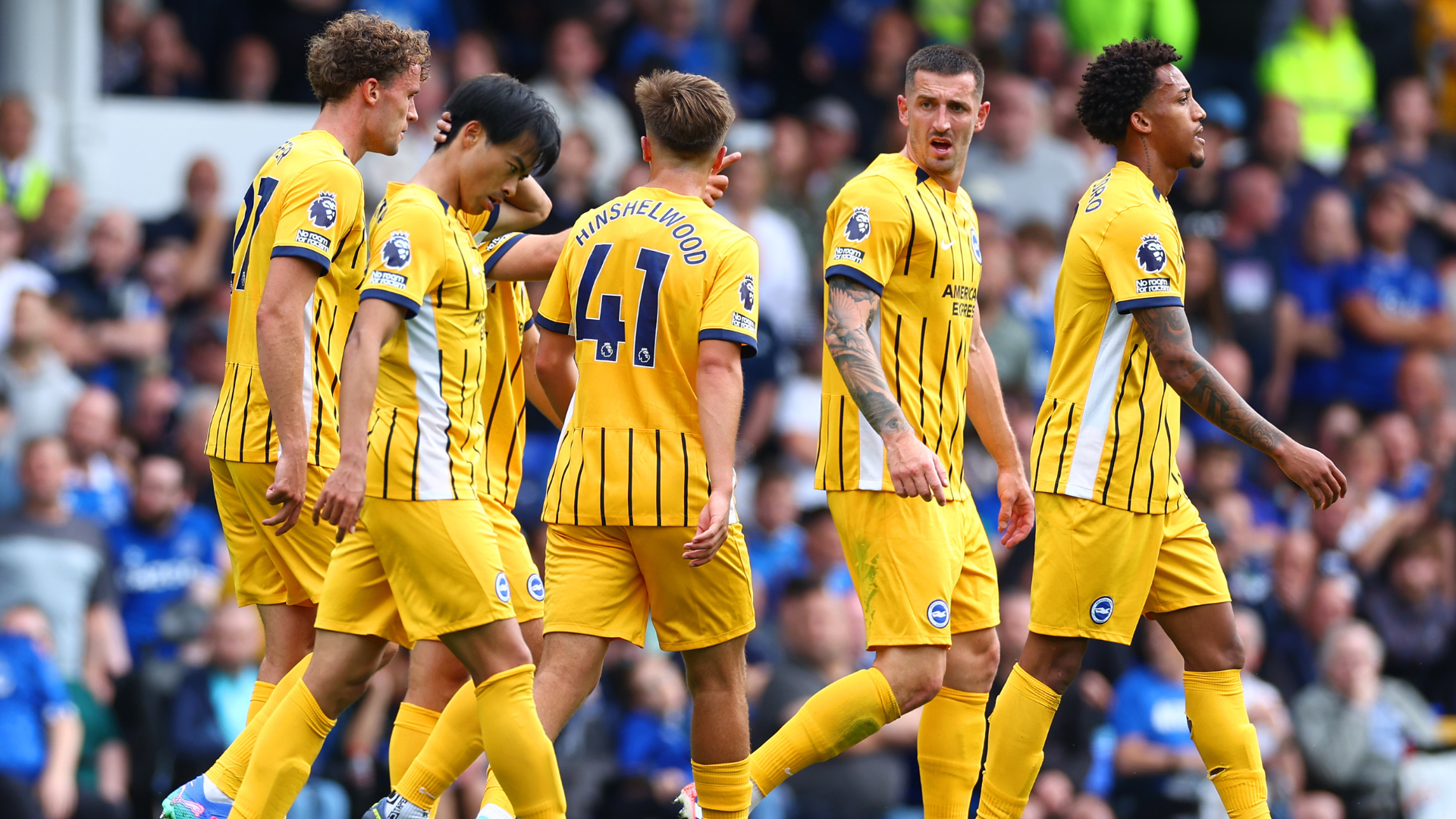 Welbeck full of praise for 'special' Mitoma as Brighton off to a flier under Hurzeler
