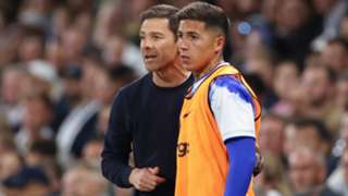 Alonso seeks clarity on Fernandez's Chelsea future