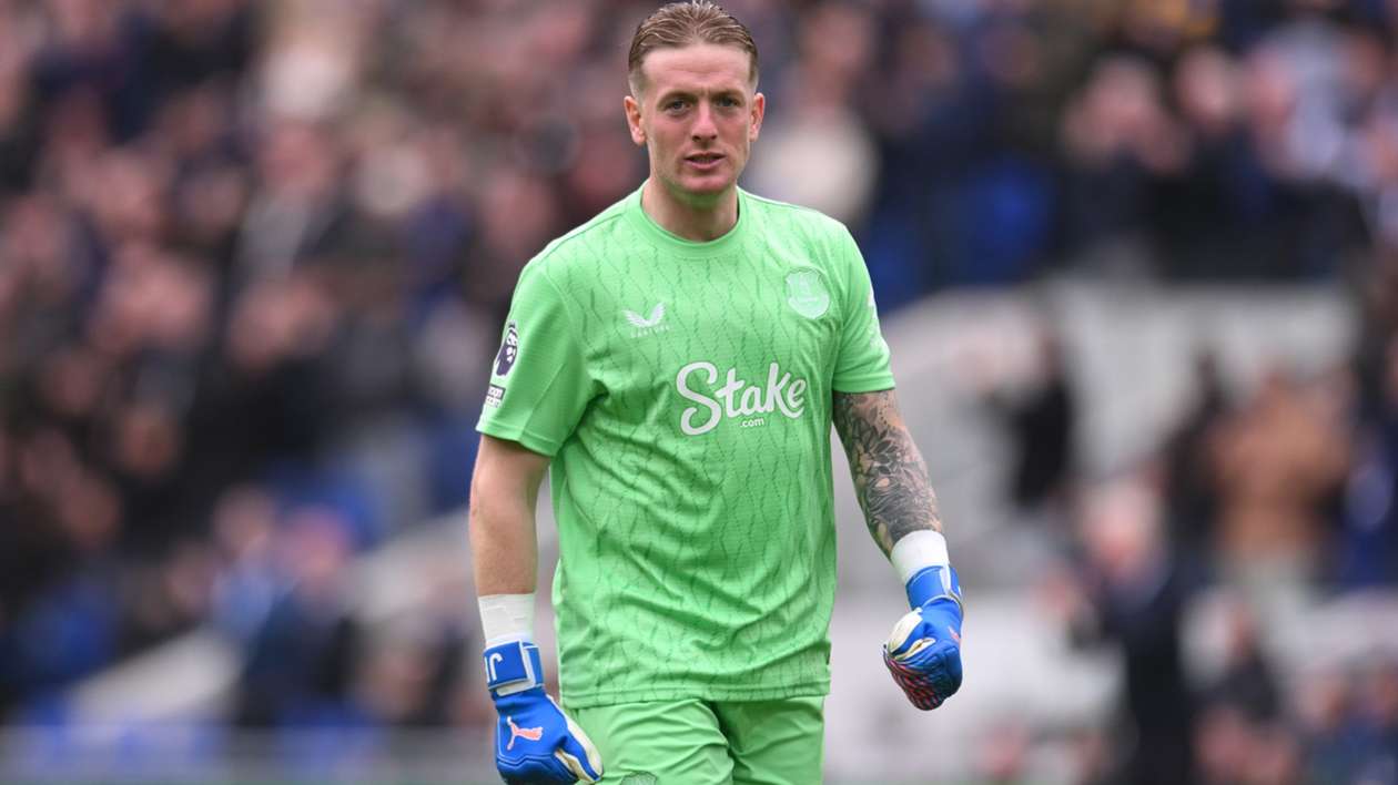 Pickford targeting European places with Everton after contract extension