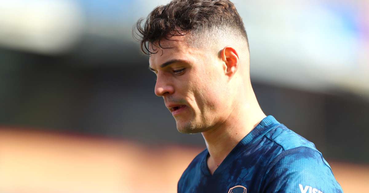 Xhaka Apologises To Arsenal Fans After Burnley Gaffe