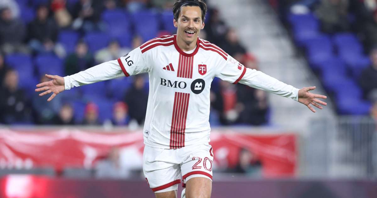 Fraser lauds Salloi's impact as Toronto FC eye crucial play-off push at Columbus