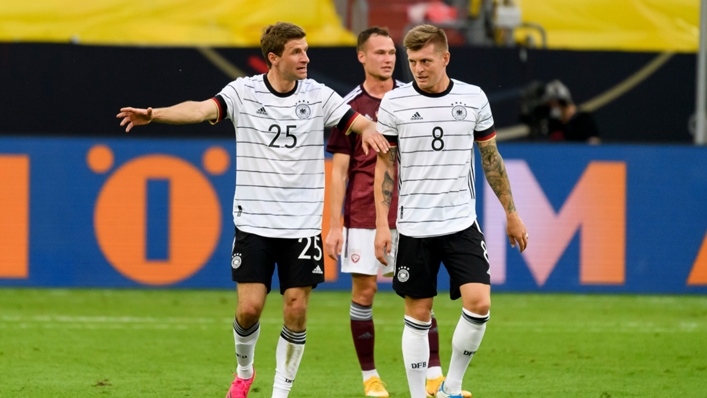 Germany's Thomas Muller (left) and Toni Kroos