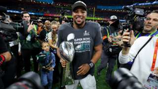 Eagles make Barkley highest-paid RB in NFL history