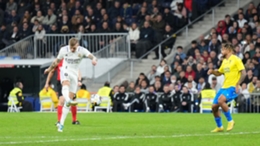 Toni Kroos smashed in a sublime volley against Cadiz on Thursday